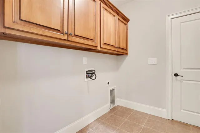 $729,900 | 98 Twelve Oaks Drive Southeast, Cartersville, GA 30120