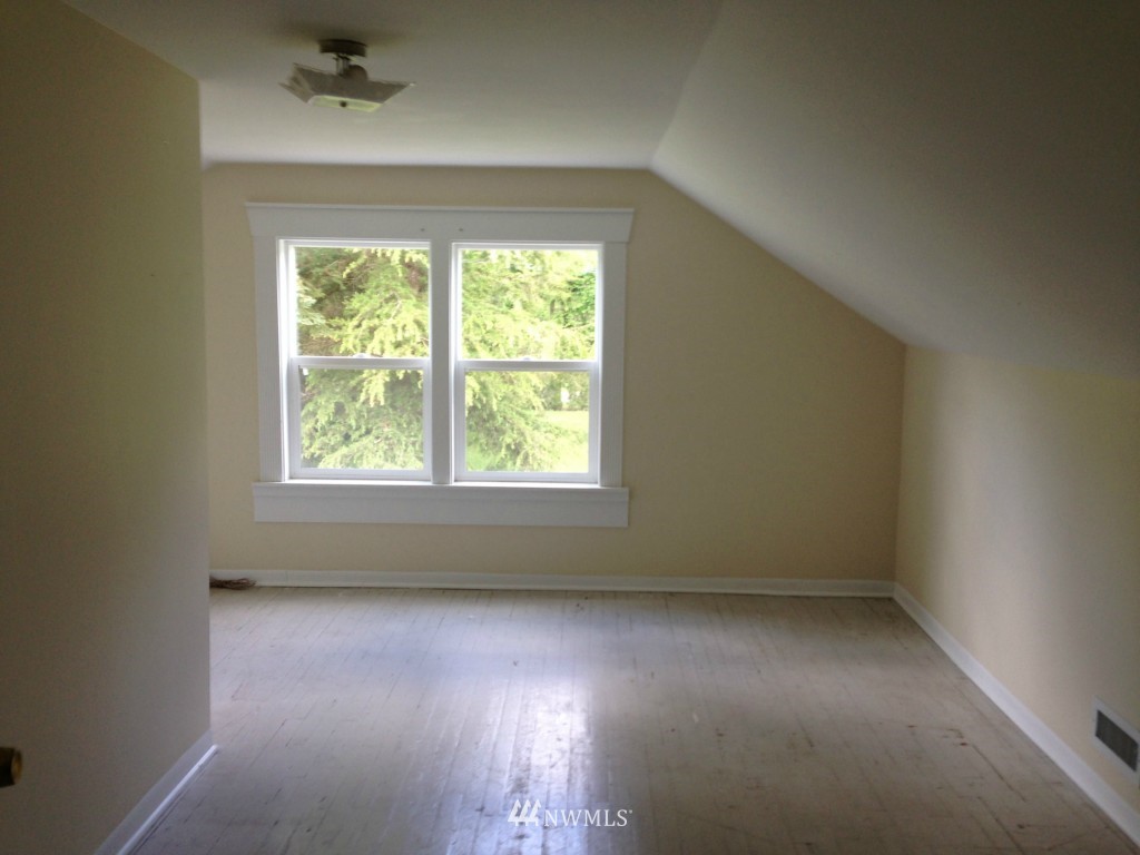 21213 Jordan Road Arlington, WA 98223 - Photo 10 of 13 Gallery Image 10