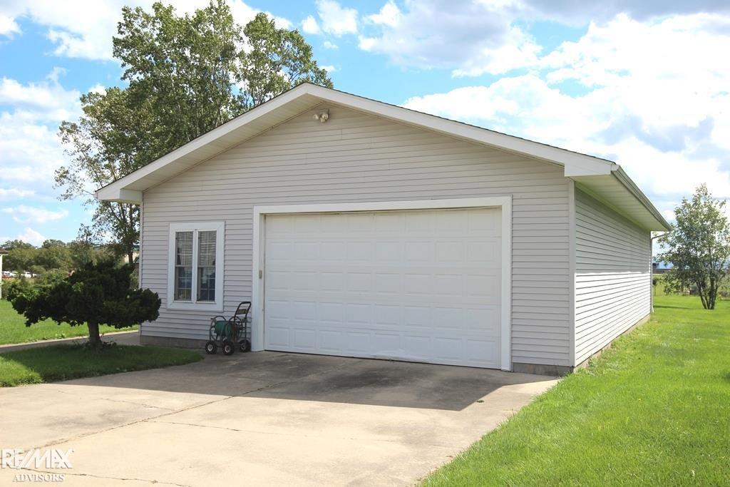29800 Hickey Road Chesterfield, MI 48051 - Photo 4 of 23