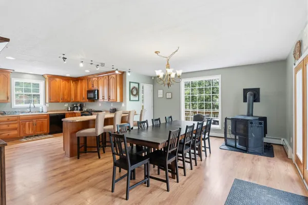 $559,900 | 70 Landsdown Lane, Conway, NH 03818