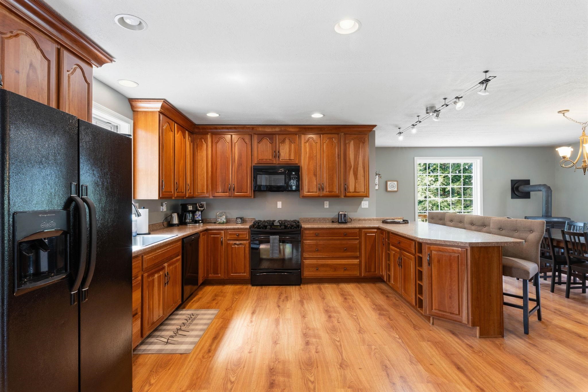 70 Landsdown Lane Conway, NH 03818 - Photo 13 of 38