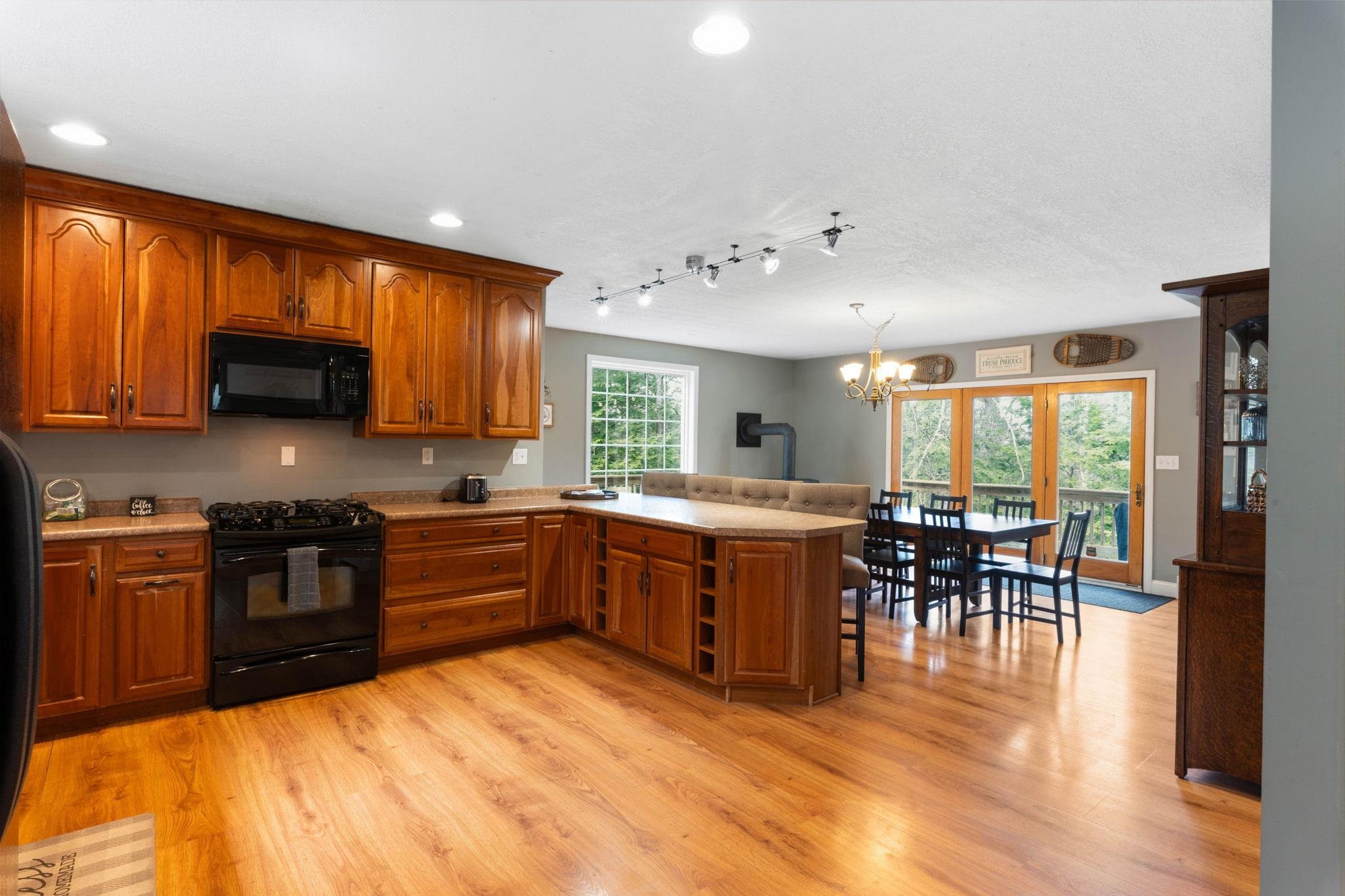 70 Landsdown Lane Conway, NH 03818 - Photo 14 of 38