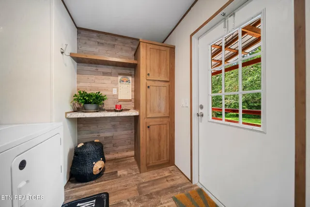 $350,000 | 3329 Stinking Creek Road, Pioneer, TN 37847