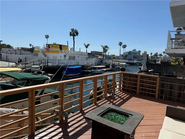 $1,850,000 | 16745 Bayview Drive, Unit B, Sunset Beach, CA 90742