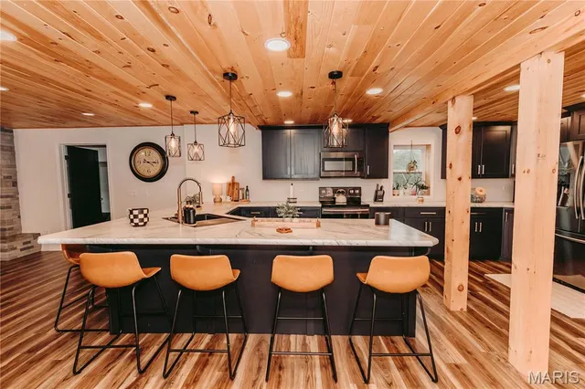 $430,000 | 274 Highway 42, Dixon, MO 65459