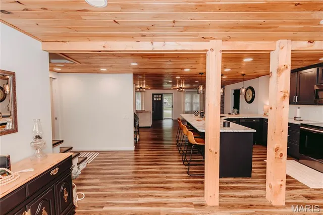 $430,000 | 274 Highway 42, Dixon, MO 65459