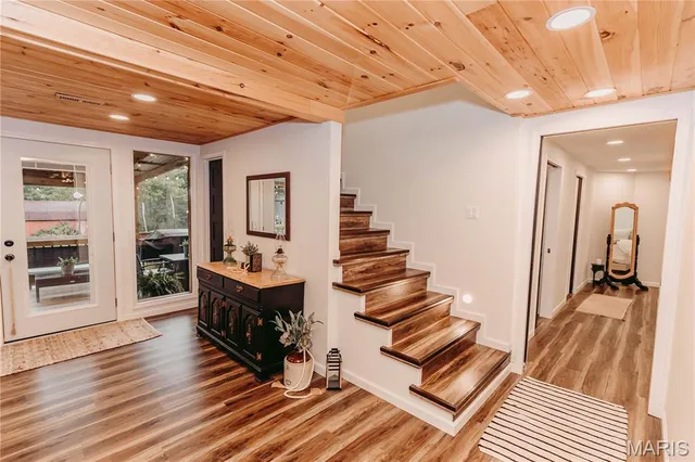 $430,000 | 274 Highway 42, Dixon, MO 65459