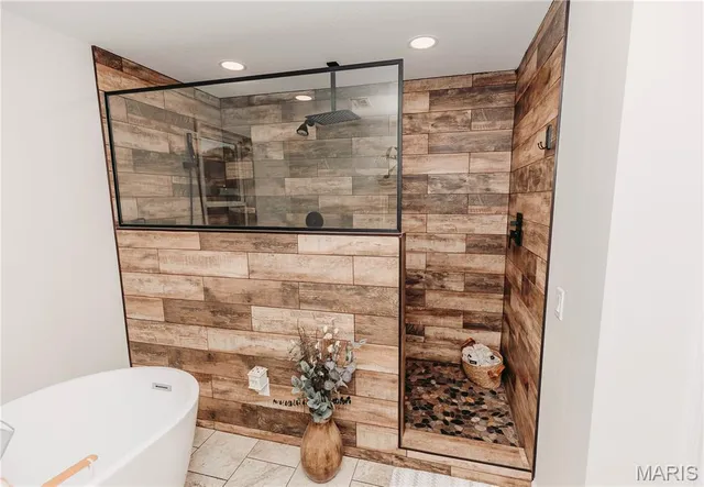 $430,000 | 274 Highway 42, Dixon, MO 65459