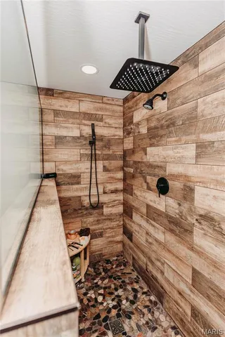 $430,000 | 274 Highway 42, Dixon, MO 65459