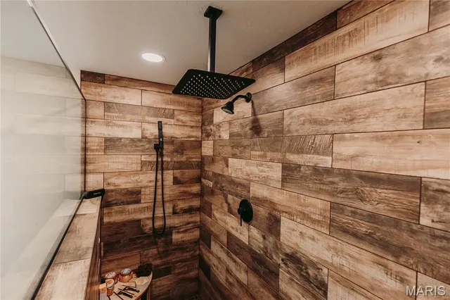 $430,000 | 274 Highway 42, Dixon, MO 65459