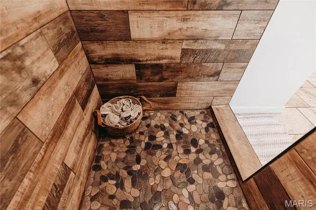 $430,000 | 274 Highway 42, Dixon, MO 65459