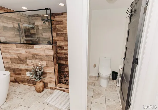 $430,000 | 274 Highway 42, Dixon, MO 65459