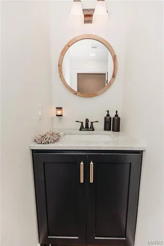 $430,000 | 274 Highway 42, Dixon, MO 65459