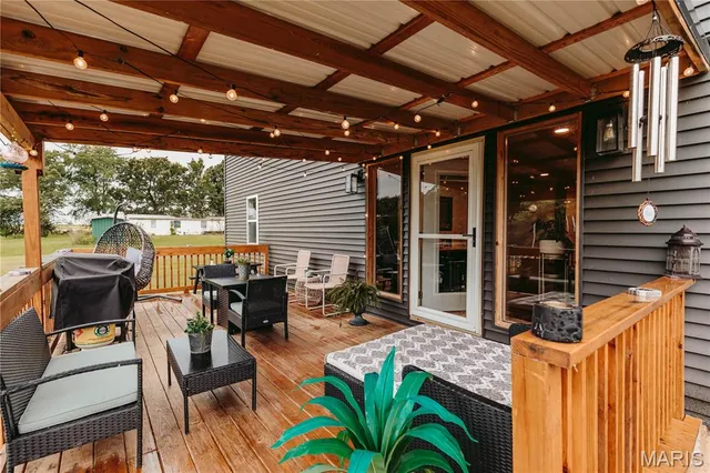 $430,000 | 274 Highway 42, Dixon, MO 65459