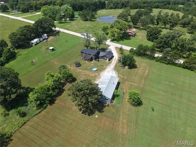 $430,000 | 274 Highway 42, Dixon, MO 65459