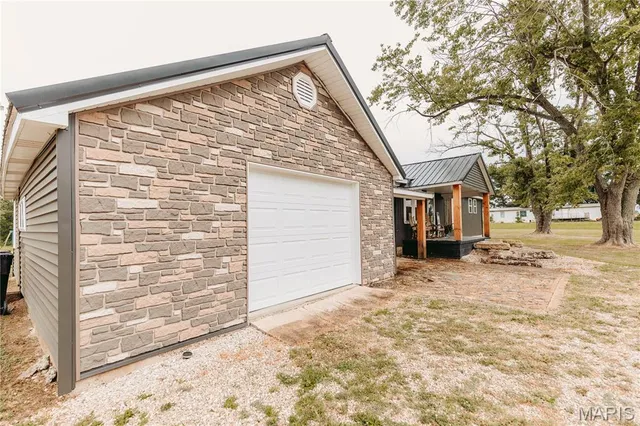 $430,000 | 274 Highway 42, Dixon, MO 65459