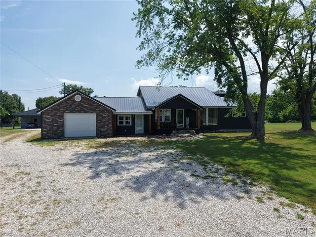 $430,000 | 274 Highway 42, Dixon, MO 65459