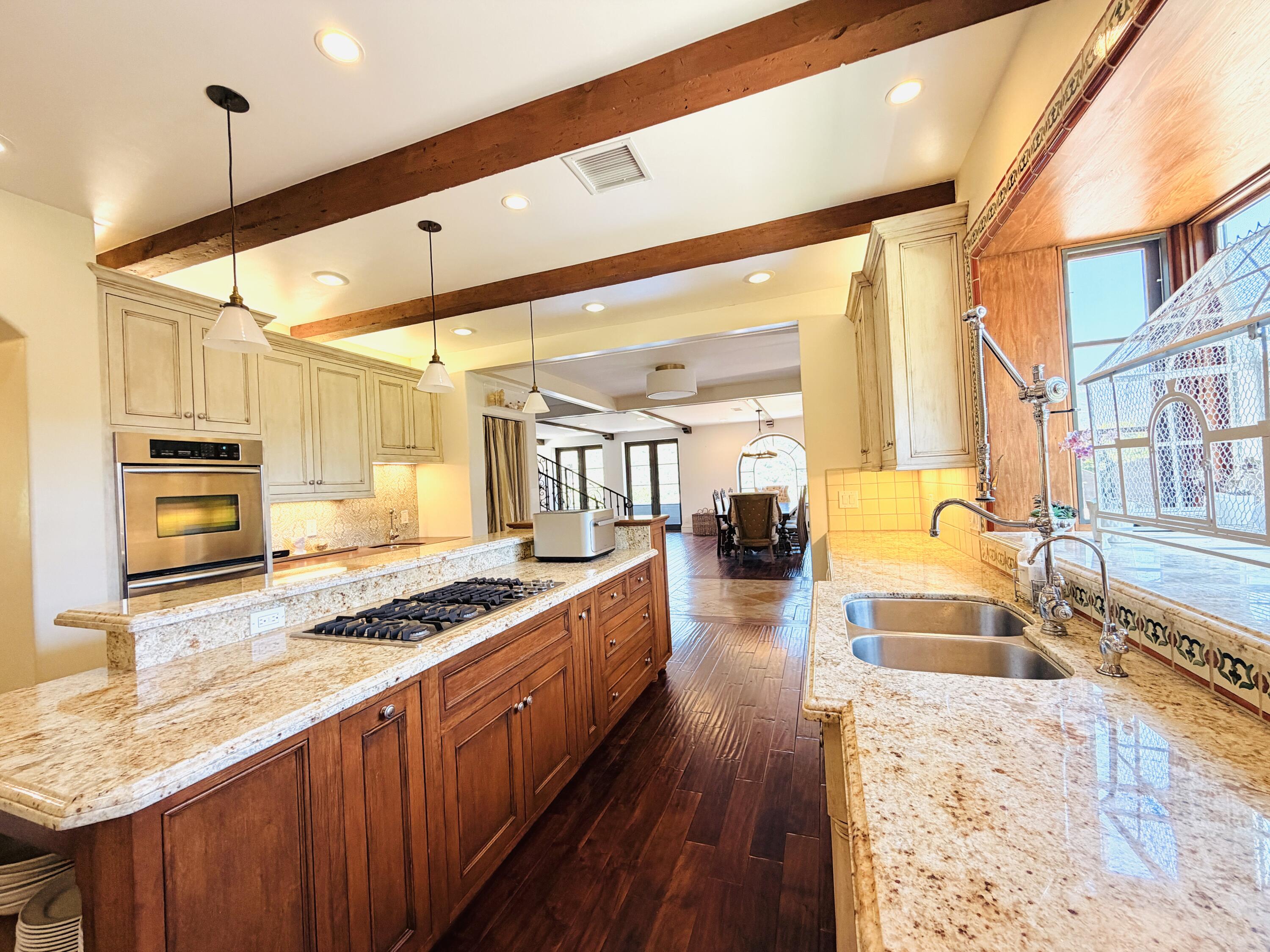 333 Conejo Road Santa Barbara, CA 93103 - Photo 13 of 44 IMG_2980