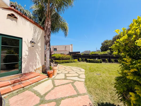 $14,950 | 333 Conejo Road, Santa Barbara, CA 93103