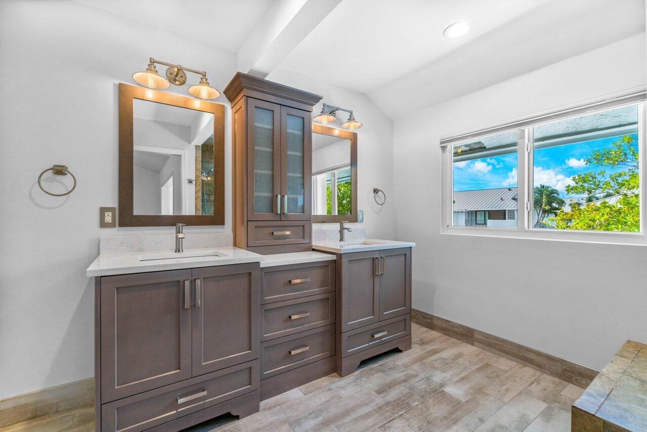 724 Mariners Way Boynton Beach, FL 33435 - Photo 22 of 38 021-724MarinersWay-BoyntonBeach-FL-33435