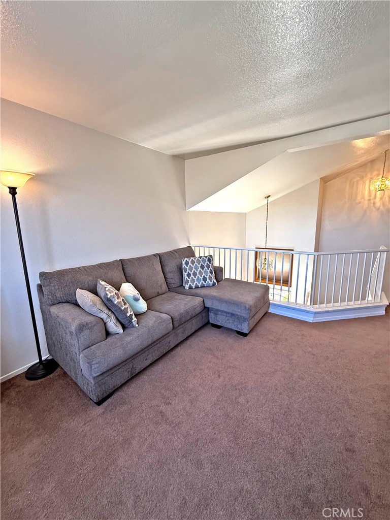 13382 Fox Run Road Victorville, CA 92392 - Photo 19 of 36