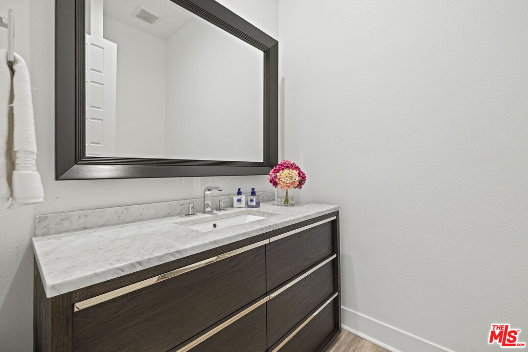 20211 Liverpool Way Porter Ranch, CA 91326 - Photo 15 of 62