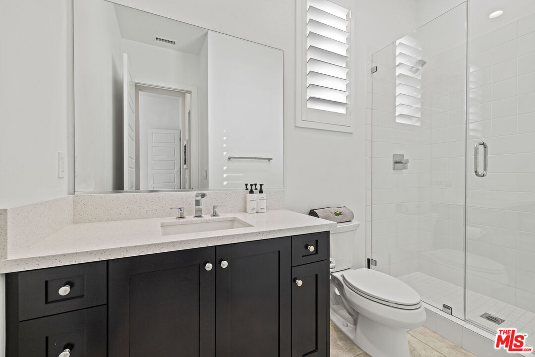 20211 Liverpool Way Porter Ranch, CA 91326 - Photo 17 of 62