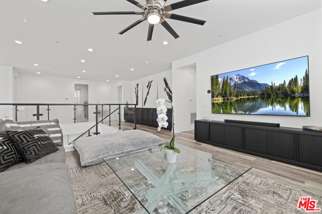 20211 Liverpool Way Porter Ranch, CA 91326 - Photo 26 of 62