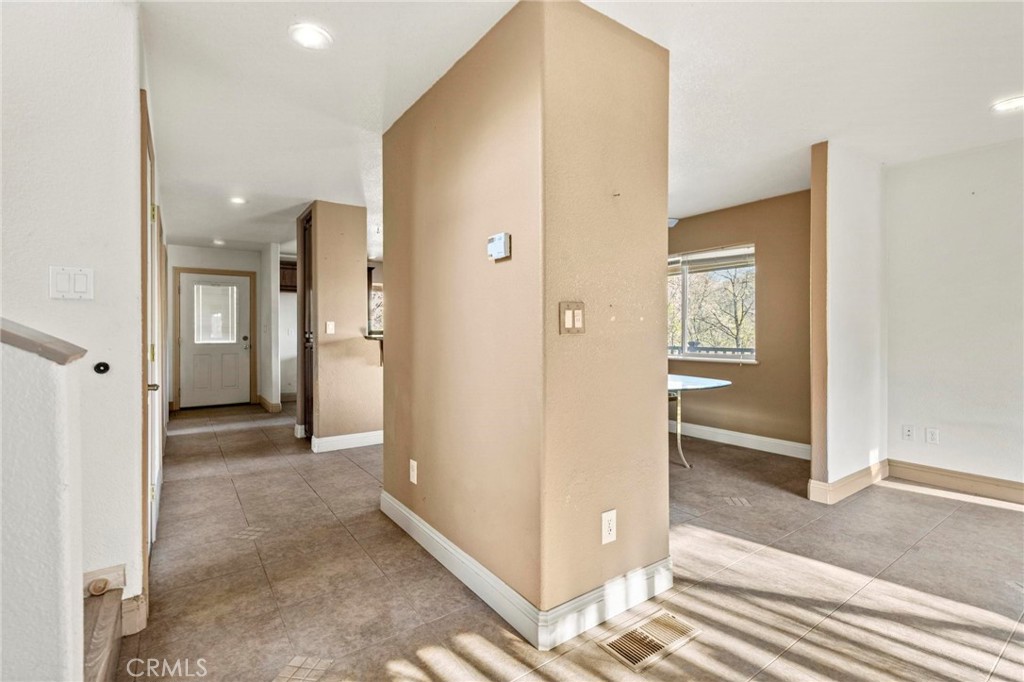 10761 Texas Hill Road Dobbins, CA 95935 - Photo 15 of 58 en view interior of the house and wooden floor