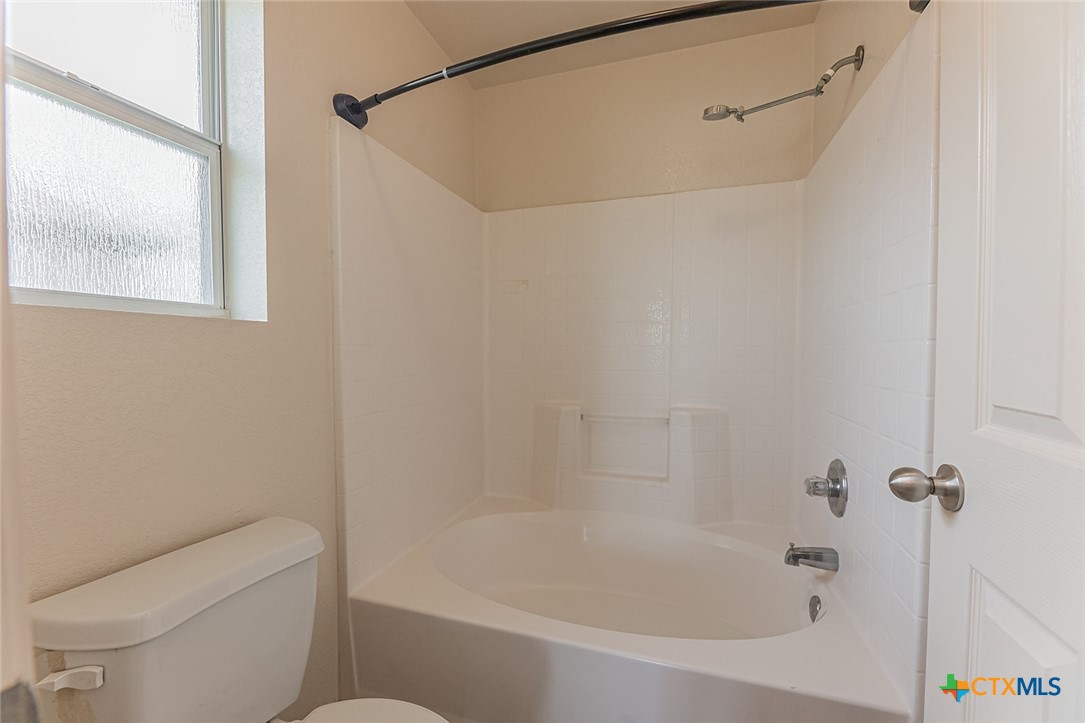 2406 Waterfall Drive Killeen, TX 76549 - Photo 15 of 23