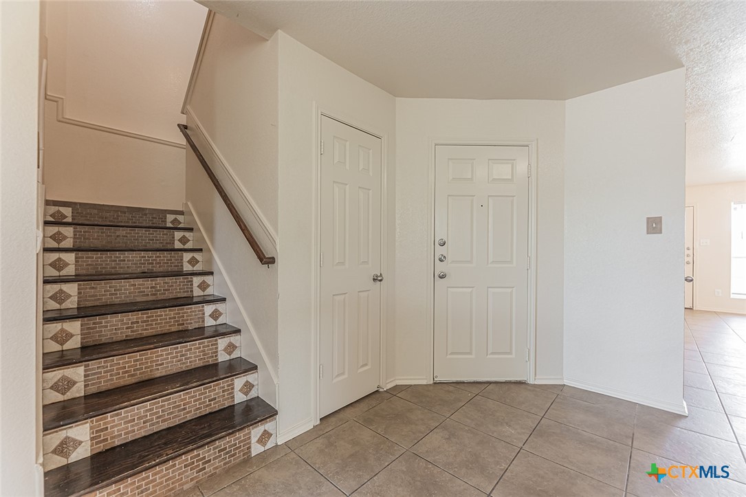 2406 Waterfall Drive Killeen, TX 76549 - Photo 7 of 23