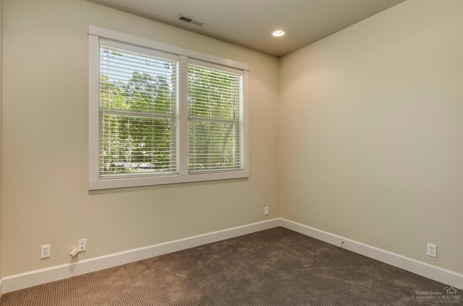 1955 Northwest Awbrey Road Bend, OR 97703 - Photo 13 of 15 Second bedroom