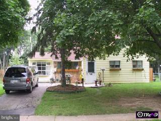 60 Hollow Road Levittown, PA 19056 - Photo 1 of 1 Gallery Image 1