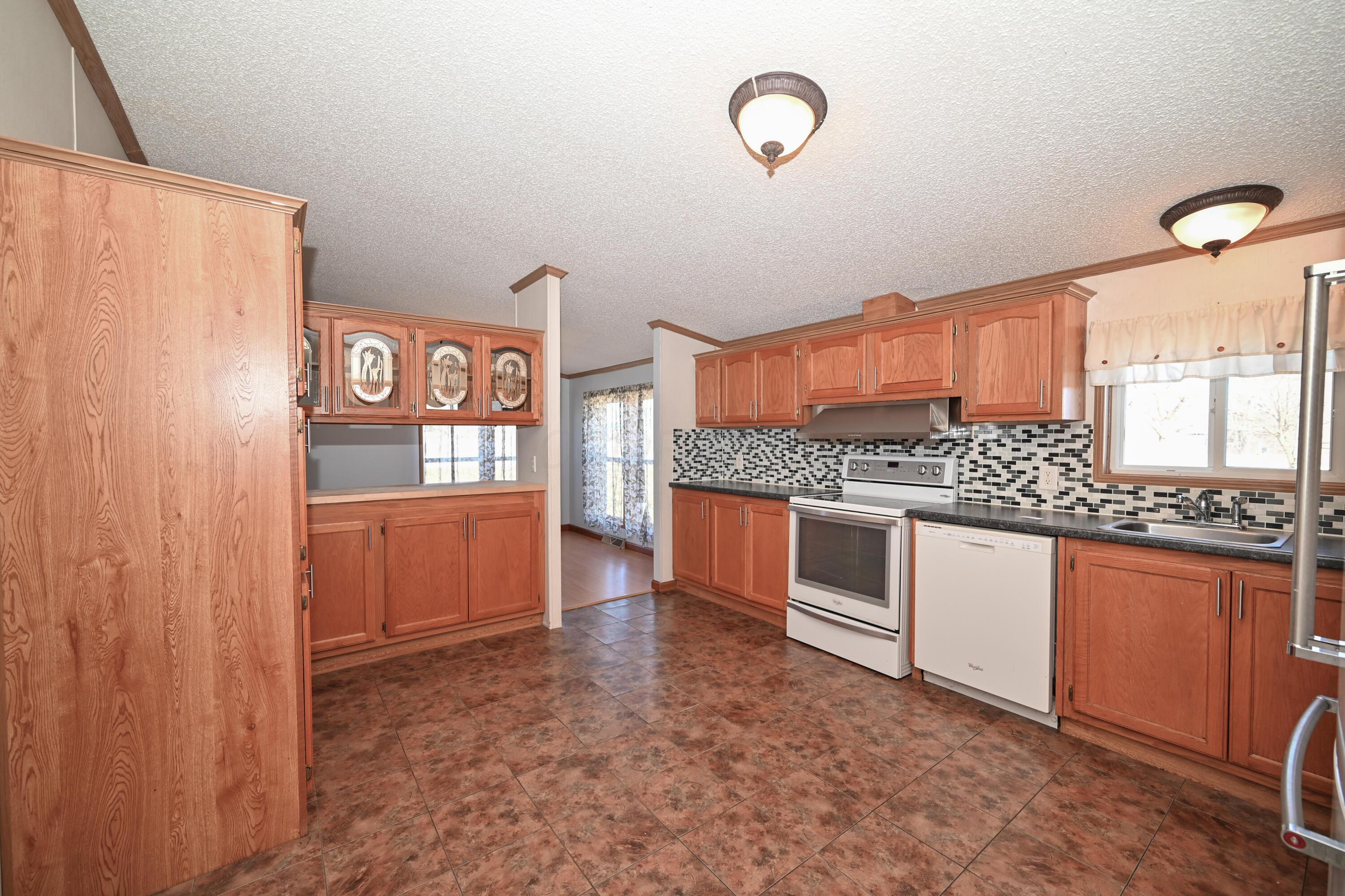 3967 Decliff-Big Island Road Marion, OH 43302 - Photo 8 of 47 DSC_6421