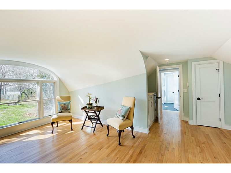 19 Stumpy Point Lane Charlestown, RI 02813 - Photo 14 of 24 Den/Family/Great Room.