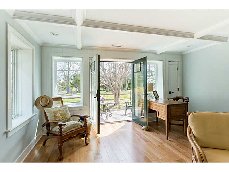 19 Stumpy Point Lane Charlestown, RI 02813 - Photo 8 of 24 Den/Family/Great Room.