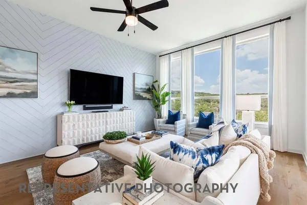 $557,700 | 7828 Pondview Lane, Fort Worth, TX 76123