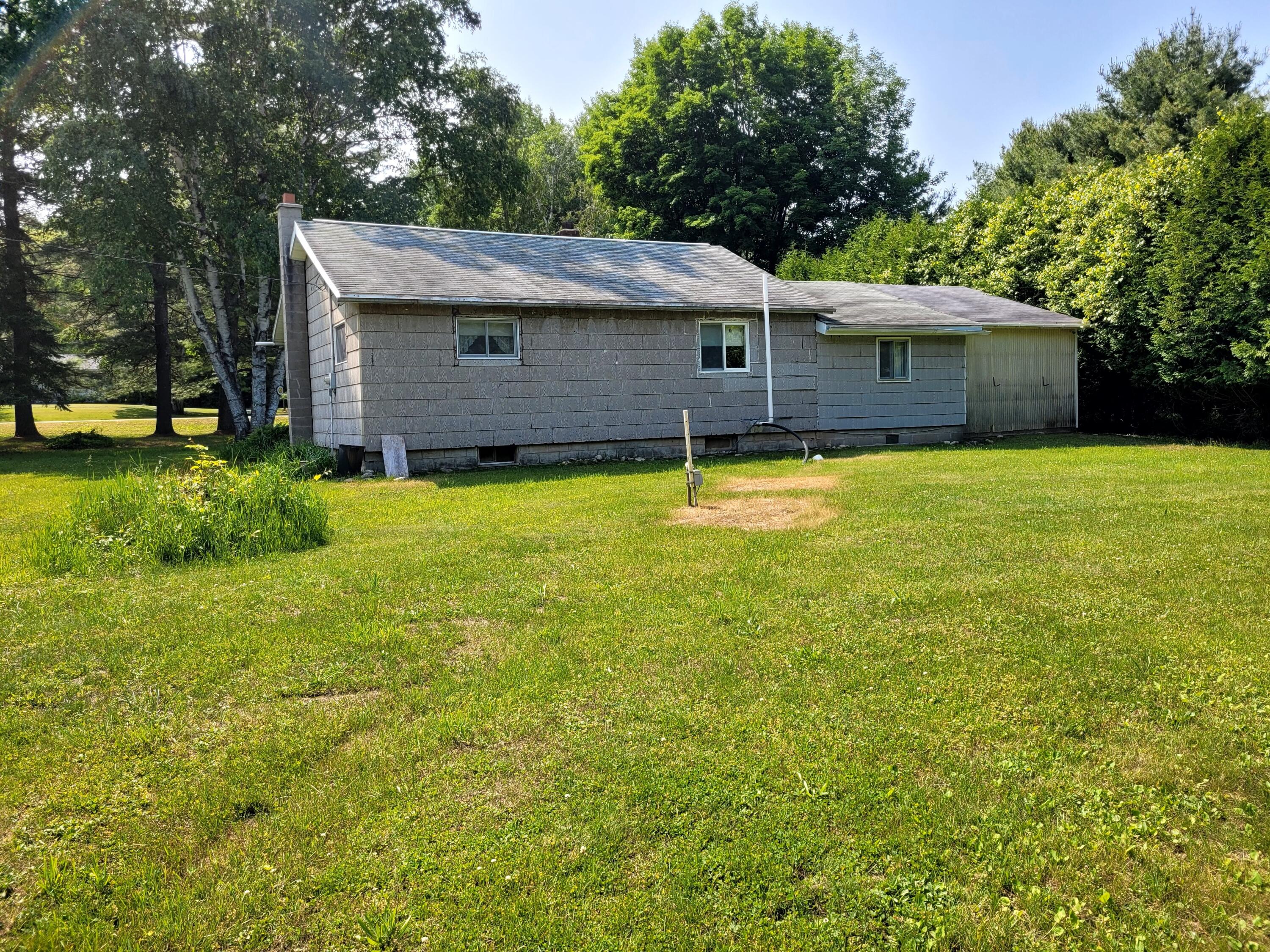 8242 Carter Road Cheboygan, MI 49721 - Photo 35 of 46 Gallery Image 35
