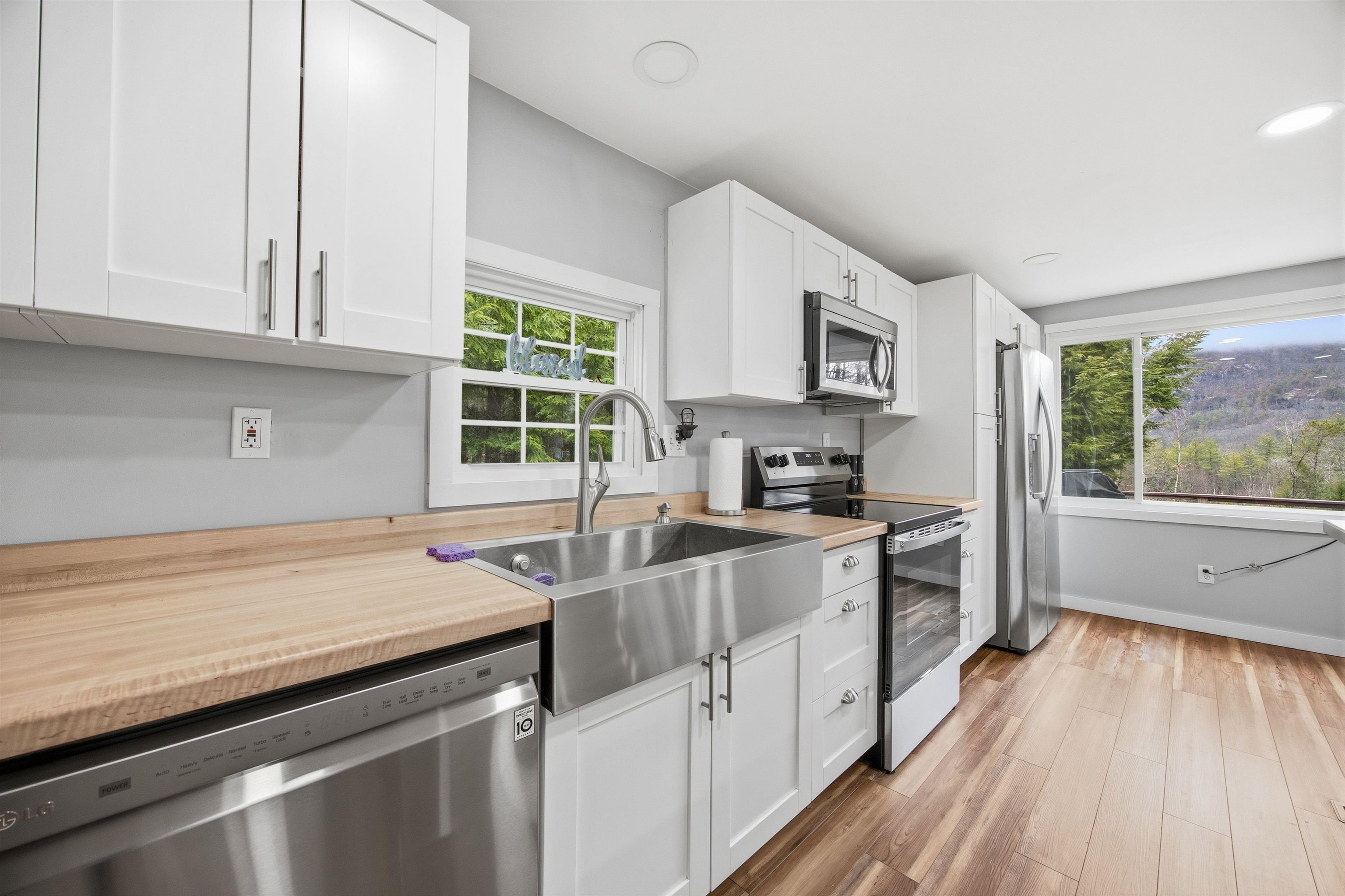 144 Halls Brook Road Rumney, NH 03266 - Photo 8 of 42