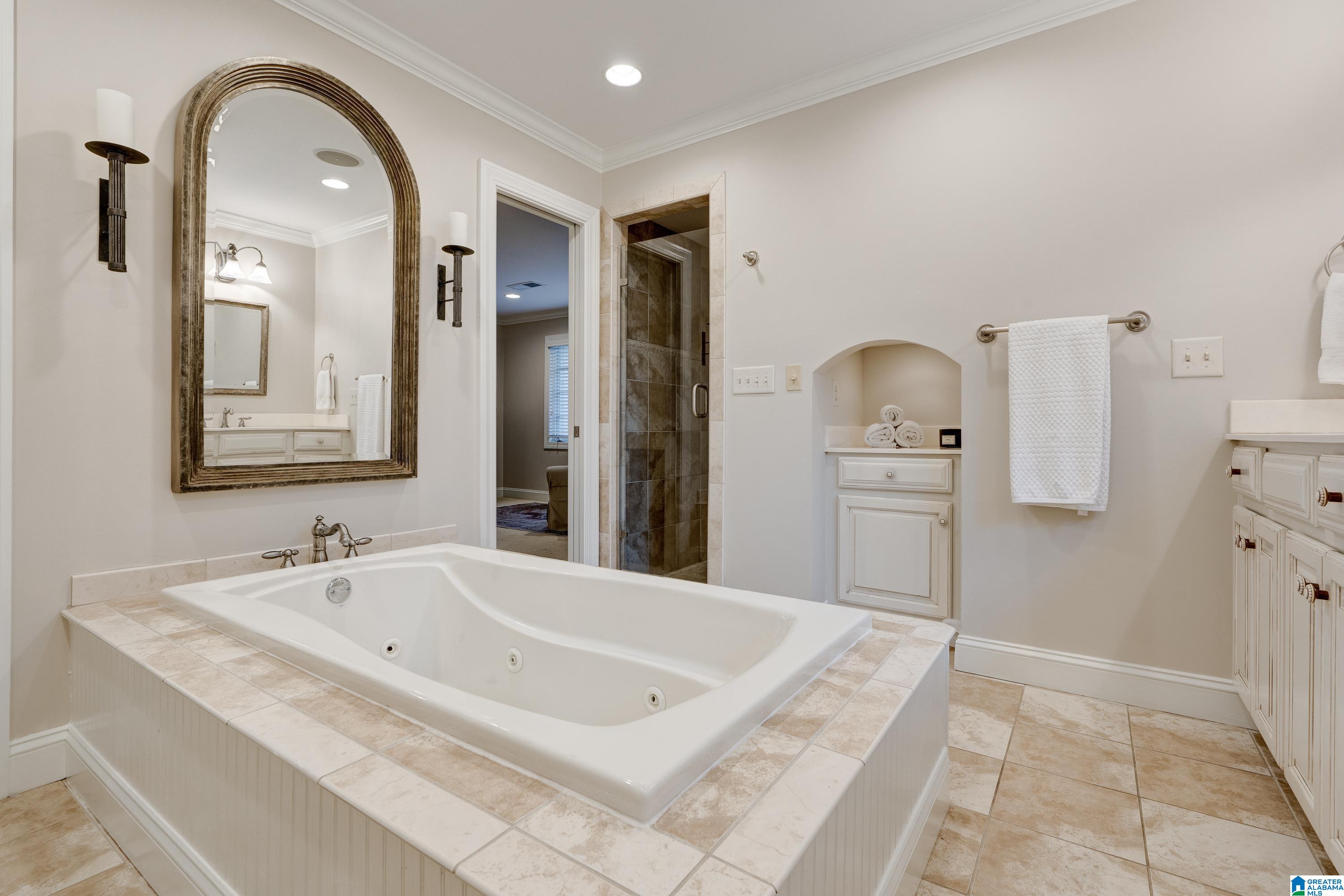 1810 Kensington Road Birmingham, AL 35209 - Photo 29 of 49