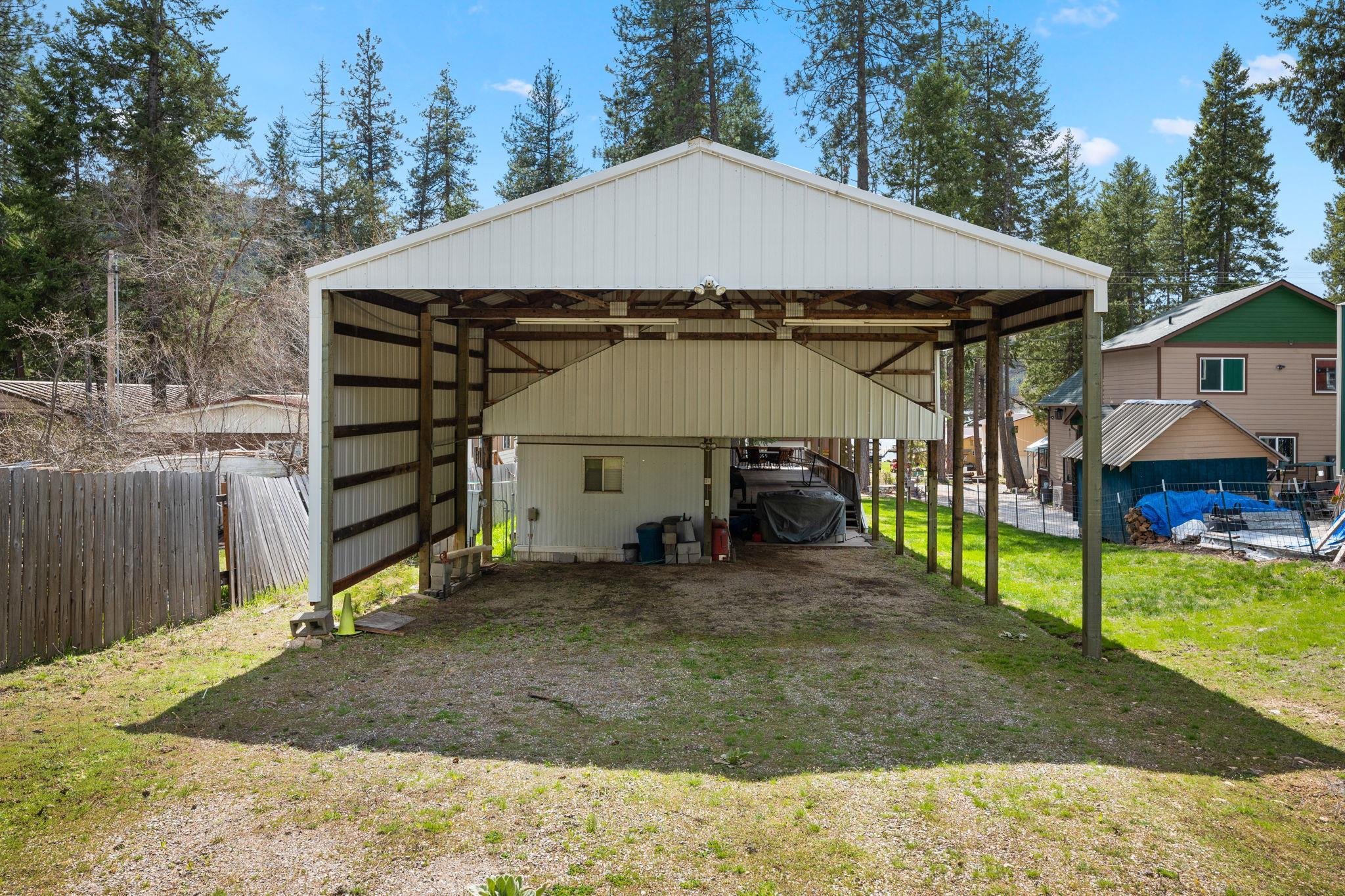 4558 Haney Road Loon Lake, WA 99148 - Photo 4 of 37 Gallery Image 4