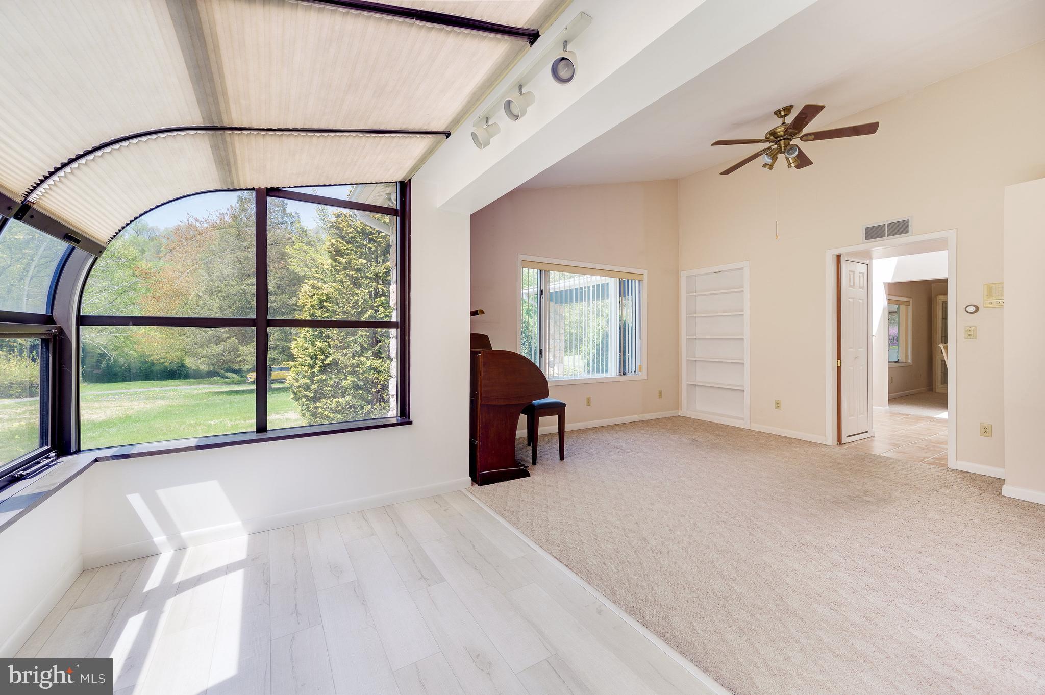 5757 Stoudts Ferry Bridge Road Reading, PA 19605 - Photo 11 of 66 Gallery Image 11
