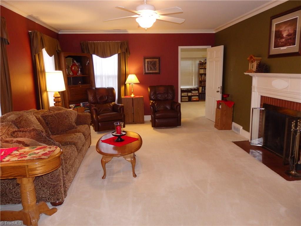 206 Coleridge Road Ramseur, NC 27316 - Photo 6 of 30 living room