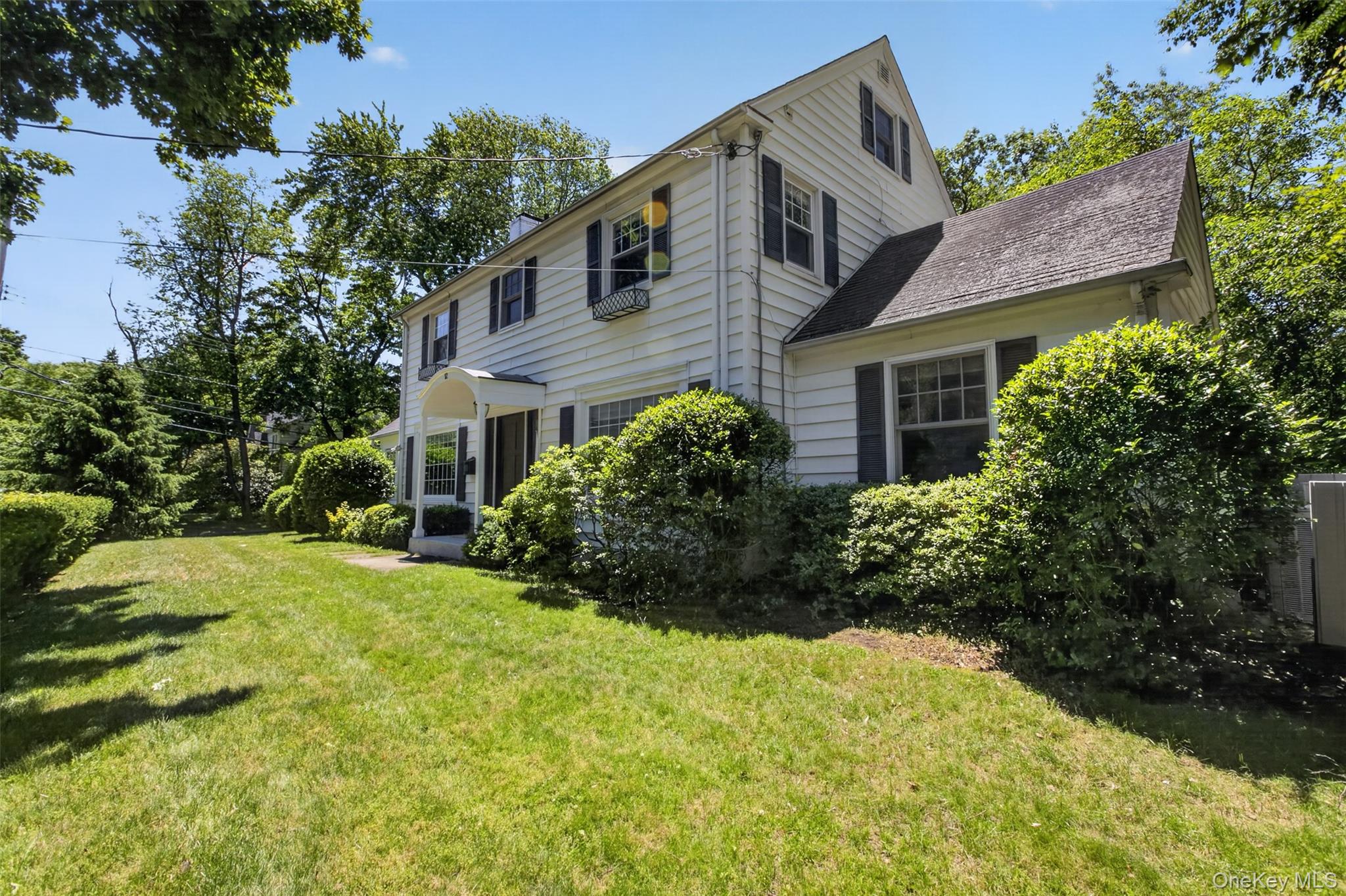 12 Drake Road Scarsdale, NY 10583 - Photo 38 of 43