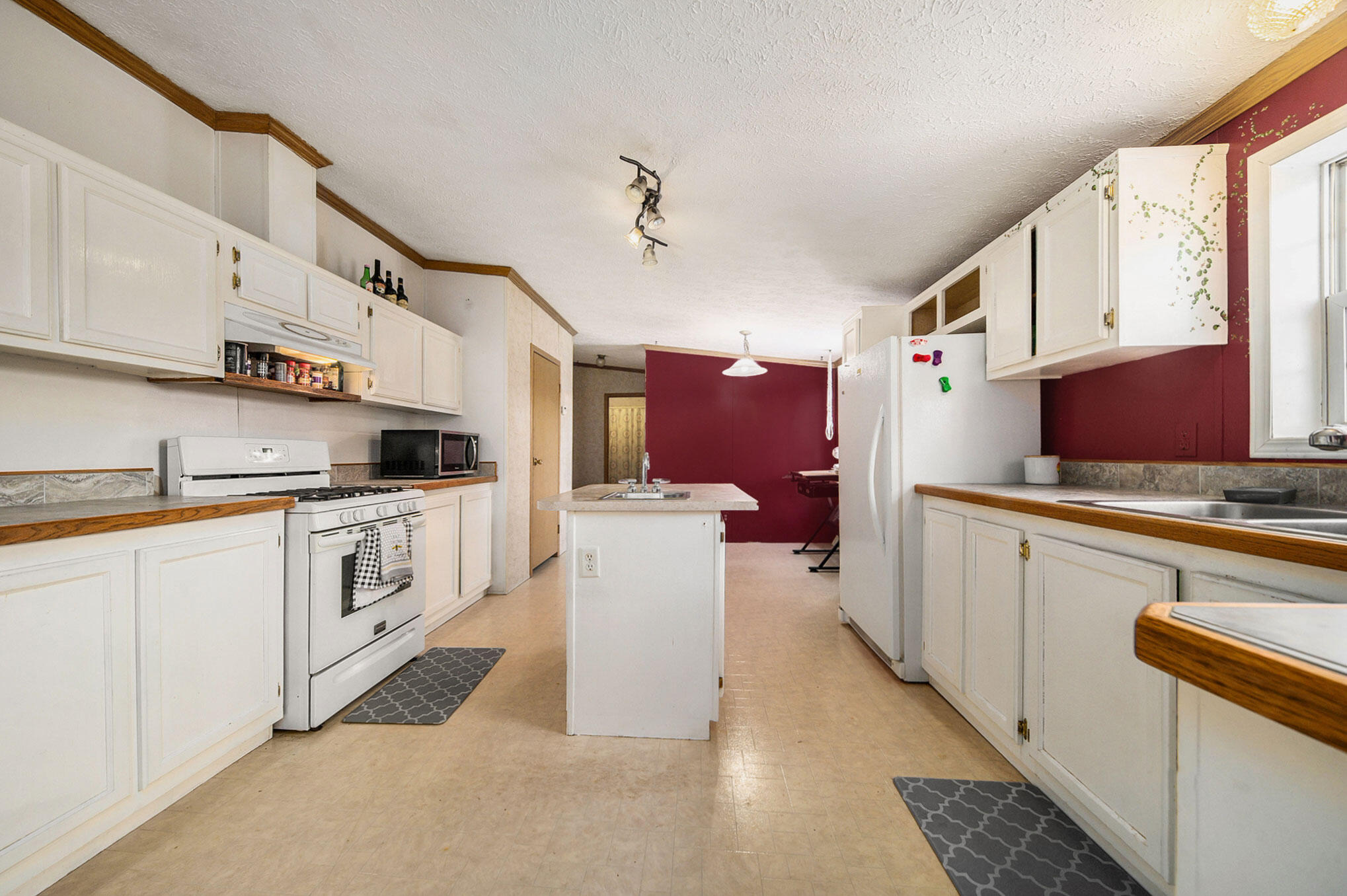 1619 Miller Road Kalamazoo, MI 49001 - Photo 6 of 21 Converted_9