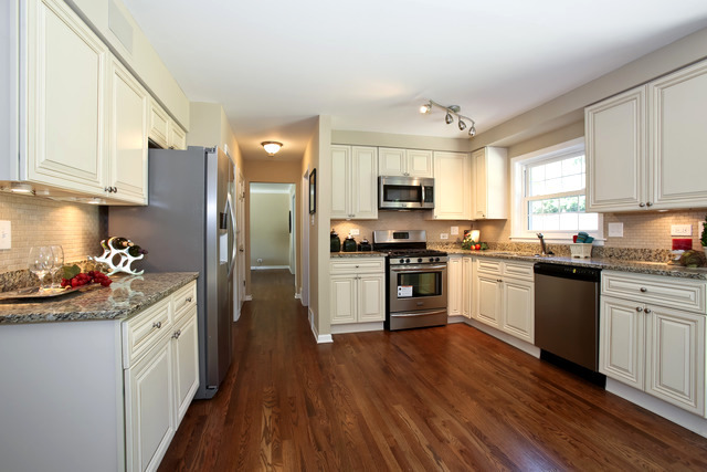 995 Cleveland Road Hinsdale, IL 60521 - Photo 6 of 20