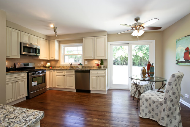 995 Cleveland Road Hinsdale, IL 60521 - Photo 7 of 20