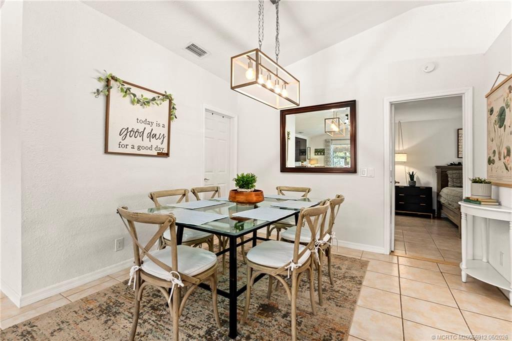 4401 Southeast Satinleaf Place Stuart, FL 34997 - Photo 14 of 51 Dining Area