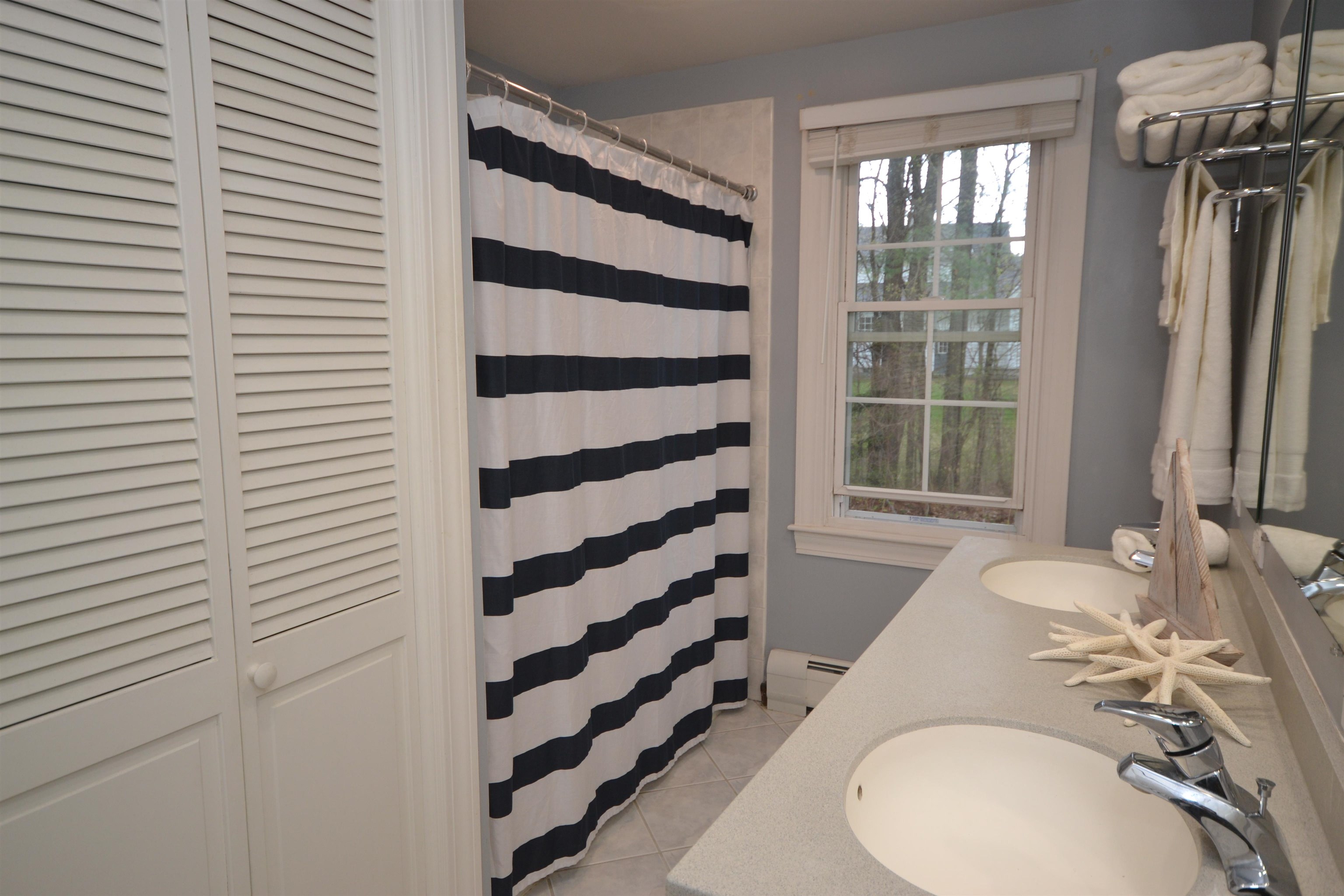 116 Ridgewood Avenue Keene, NH 03431 - Photo 28 of 40