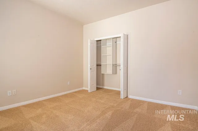 $455,000 | 325 South Whisperwood Way, Boise, ID 83709